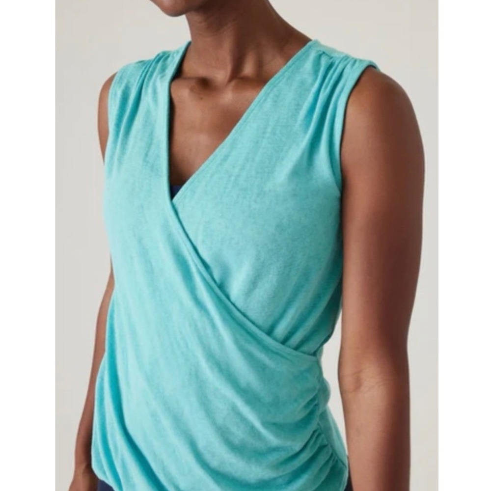 Athleta Breezy Wrap Tank Top Turquoise Blue Ruched V-Neck 988031 Large